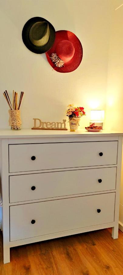 Hypnos Sleep And Go Apartment Benevento Ngoại thất bức ảnh